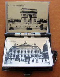 Мини книга 2 x 2,5 см Фототипии "старый Париж"