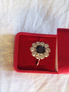 Кольцо с сапфироми 10шт брилиантами