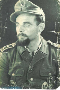 Продам дешево редкий знак горного проводника (эдельвейс)...