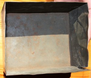 Коробка из под печенья , красивая. до 1917 г.