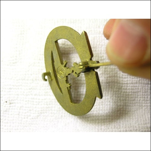 Подводник GWL - прорезная свайстика, цинк