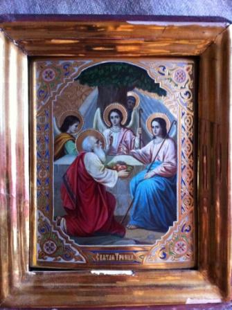 икона троица (Гостеприимство Авраамово) в киоте