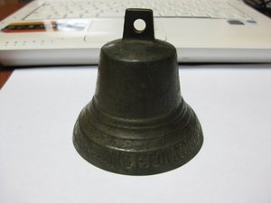 2 колокольчика ЗАВ. ЕГОРА СПИРИД. КЛЮИКОВА