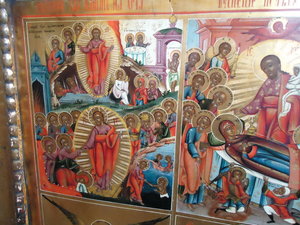 четырехчастная икона на золоте. ветка.