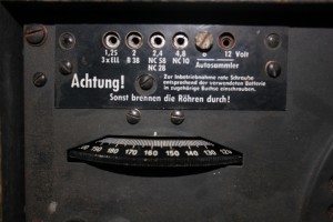 Радиоприемник военный BLAUPUNKT 1943г. Германия.