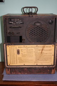 Радиоприемник военный BLAUPUNKT 1943г. Германия.