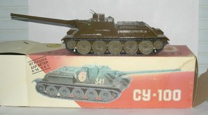 Модель 1:43 СУ - 100 в родной коробке
