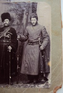 Маленький самовар рюмка гранённая.