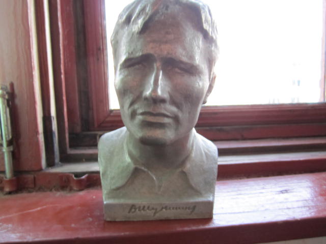 бюст Шукшин
