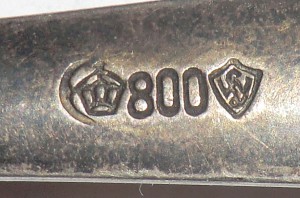 Ложки столовые - 84 и 800 пр