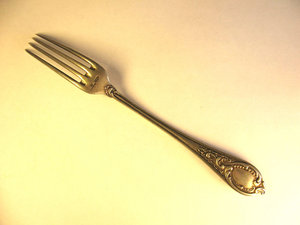 Полковая вилка фирмы Фаберже.