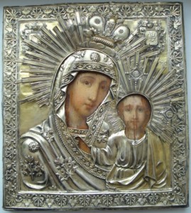 икона Божией Матери Казанская. Серебро 1822.г. Продажа.
