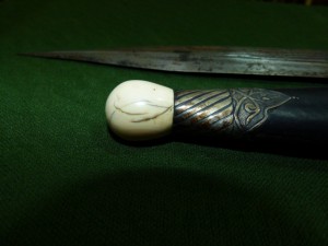 Арабский кинжал.