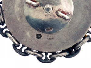 Помощь в определении оригинальности знака