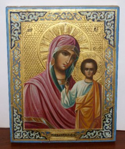 Матерь Божья казанская на золоте