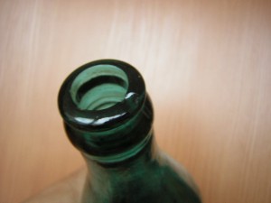 Пивная бутылка_____завод "КОМИНТЕРН" БССР(40-е годы)