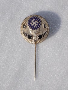 Знак "DLV - Freiballonführer Abzeichen" в "серебре".