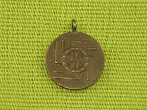 Миниатюра знака за выслугу 8 лет в СС.