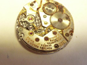 ЗОЛОТЫЕ ЧАСЫ "ROLEX CELLINI"
