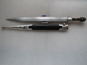Кинжал в серебре, Баку, Т.Е.М. 1898