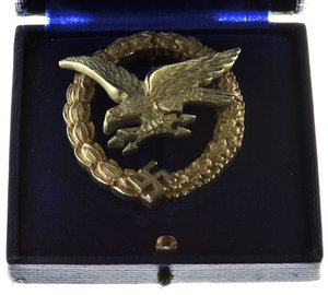 Знак воздушного стрелка и радиста