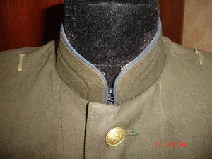 БАМ с документом.