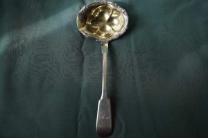 Старинный чайный набор из четырех предметов. Россия, XIX век