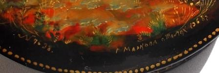 Шкатулка. Палех. 8,5 х 2 см. Г. Маркова. 1968 г.