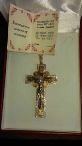 Крестик нательный 84 бриллианта