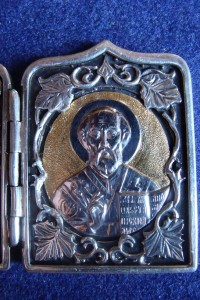 Серебрянный складень Св. Ник. Угодник.