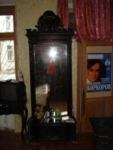 Зеркало, резьба.