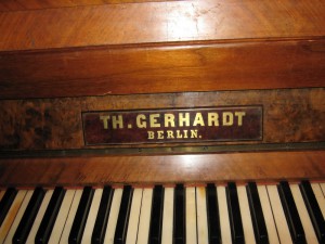 Пианино Gerhardt