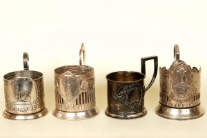 10 подстаканников