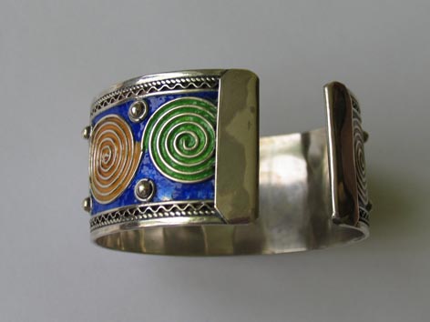 Прекрасный серебряный браслет ( Марокко )
