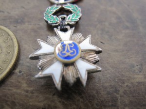 Миниатюра фрачный знак "Орден Короны" в серебре