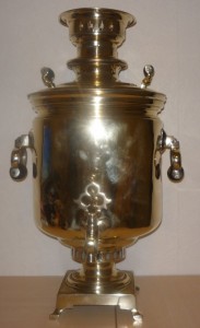 Самовар большенький,  12 л.