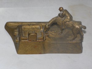 Венская бронза. Чернильница.