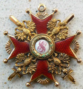Орден Станислава 3 степени с мечами 56 пробы.