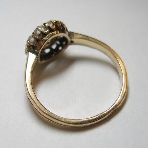 ПЕРСТЕНЬ С БРИЛЛИАНТАМИ 56 пробы !!!