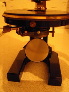 Микроскоп в коробке Carl Zeiss