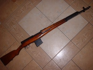 Самозарядная винтовка Токарева (СВТ-40)