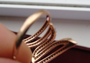 Женский браслет и колечко с камешками + коробка