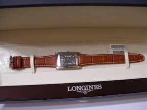 Часы Longines новые упаковка .