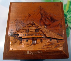 Сигаретница горнолыжный курорт Франции Aiguilles
