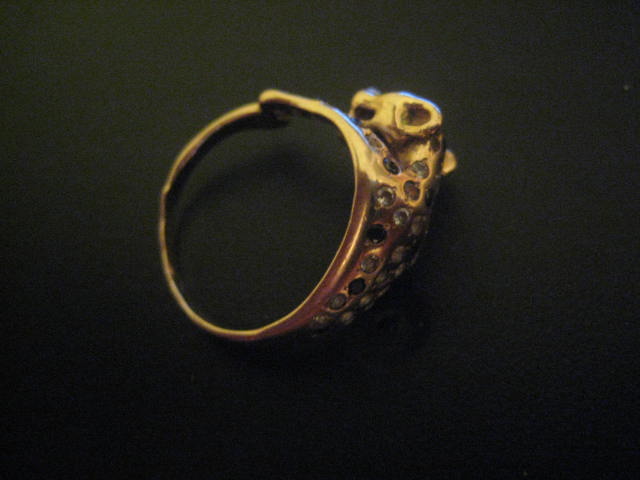 Кольцо с ягуаром 585пр