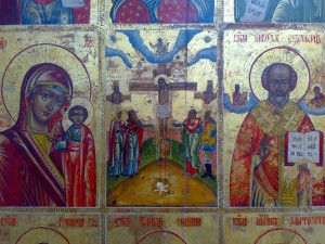 икона девятичасная на золоте