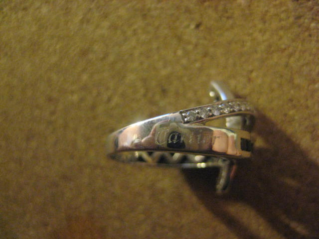 Кольцо Cartier белое золото 750пр брюли и сапфиры