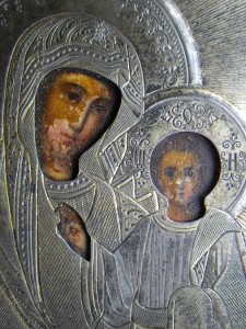 Икона Богородицы Казанская. Оклад серебро 84 пр. Мастер Н.Г.