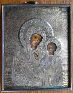 Икона Богородицы Казанская. Оклад серебро 84 пр. Мастер Н.Г.