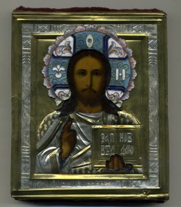 Пара с эмалиевыми венцами